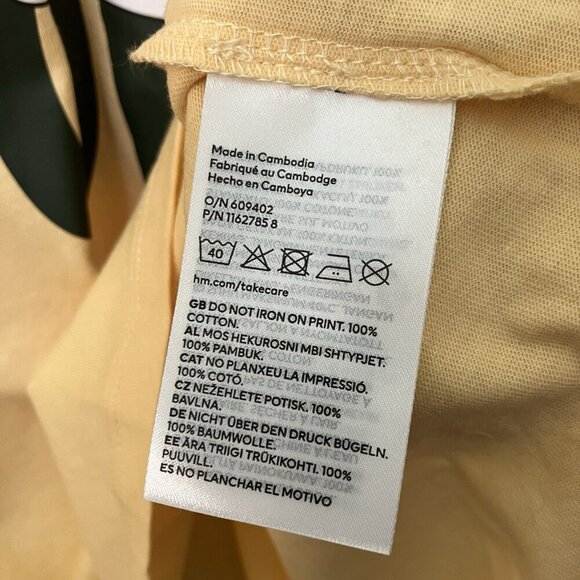 NWT H&M Looney Tunes T-shirt Mens S Graphic Crewneck Oversized - Picture 3 of 8